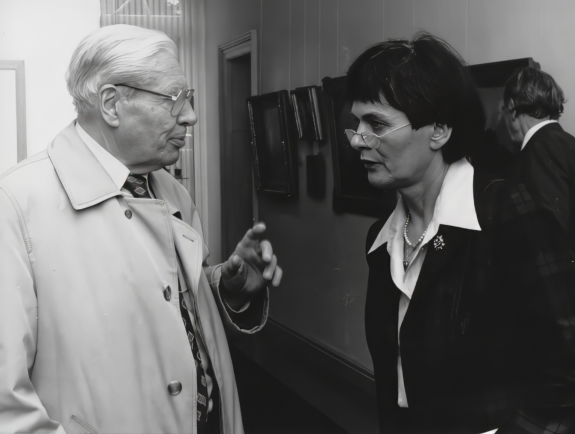 Heinz Rühl im Gespräch mit Erika Seifert Heinz Rühl im Gespräch mit Erika Seifert